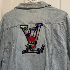 ROUTE 66 JEAN JACKET WITH SEQUIN APPLIQUÉ LV MEASUREMENTS  IN DESCRIPTION